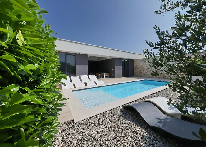 فيلة Homes4you K3 Pašman